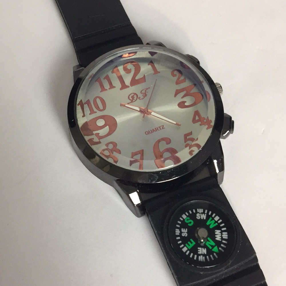 DSF watch.  Very large face (easy to read)
